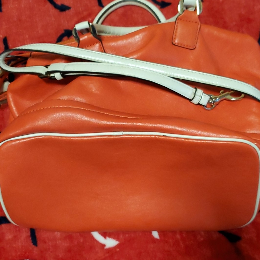 Purse - Picture 3 of 4